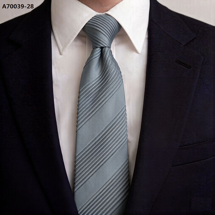 The Enigmatic Allure of Silver Link Ties The Enigmatic Allure of Silver Link Ties