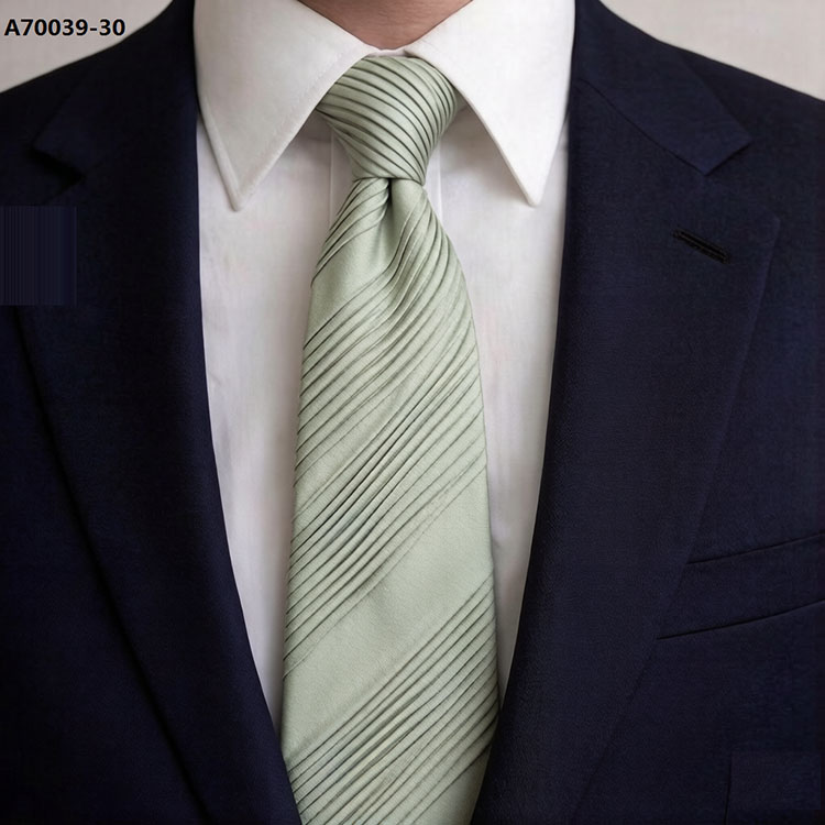 Title: The Art of Knitted Ties: A Guide to Protecting Yourself from Lightning Strikes Title: The Art of Knitted Ties: A Guide to Protecting Yourself from Lightning Strikes