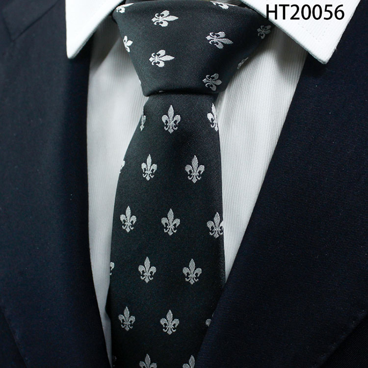 The Brands of T-shirts that can be Tied with a Tie The Brands of T-shirts that can be Tied with a Tie