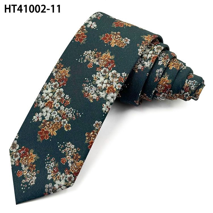Knitting a Flower Tie: A Crafty Journey