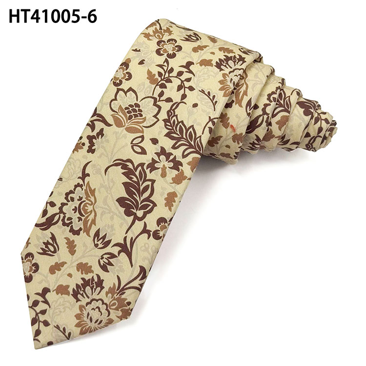Custom Ties in Chengzhou: The Perfect Accessory for Your Formal Attire