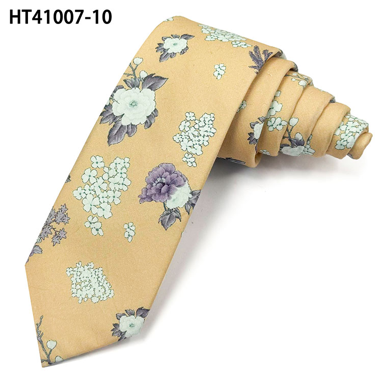 Orange-Hued Tie: A Bold and Stylish Accessory for Men Orange-Hued Tie: A Bold and Stylish Accessory for Men