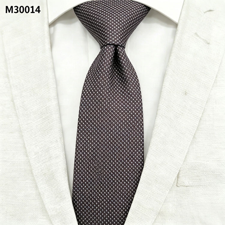 The Story of a Tie: The Journey of 希领带