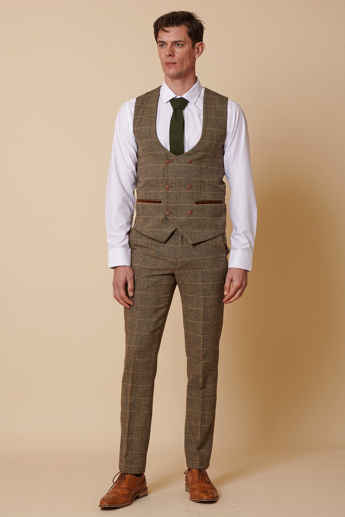 Teddy Bear Suit and Tie: A Classic Combination for Mens Fashion