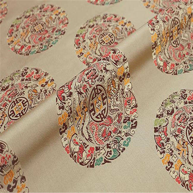 Customizing Ties with Qipao Patterns: A Traditional Chinese Fashion Fusion