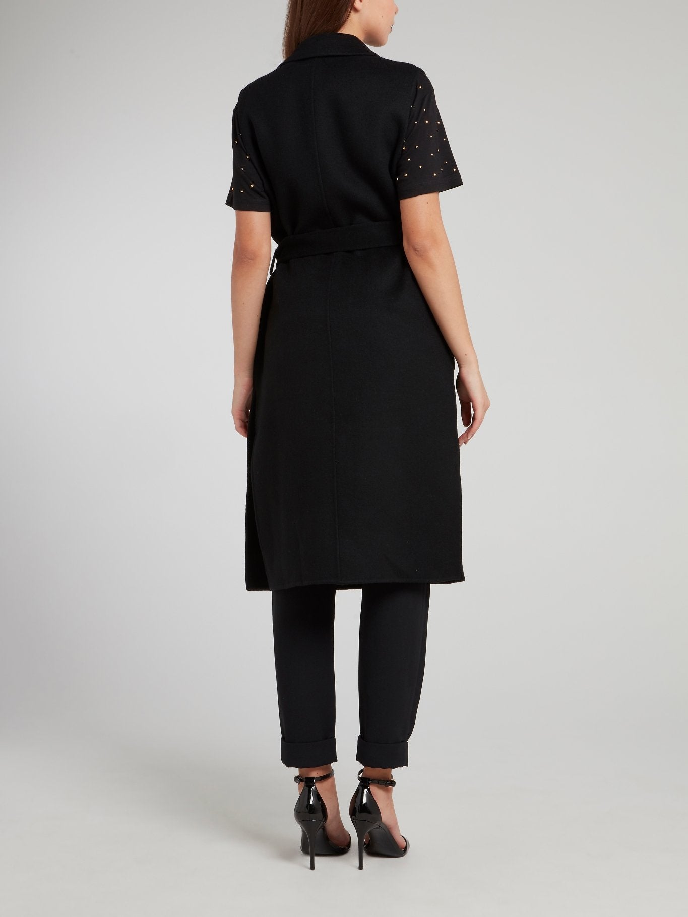 Title: Top High-End Black Tie Brand Recommendations for a Stylish and Professional Look