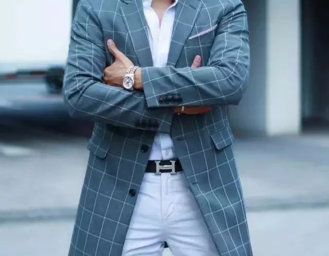 Untied领带款式: The Casual Elegance of Western Wear