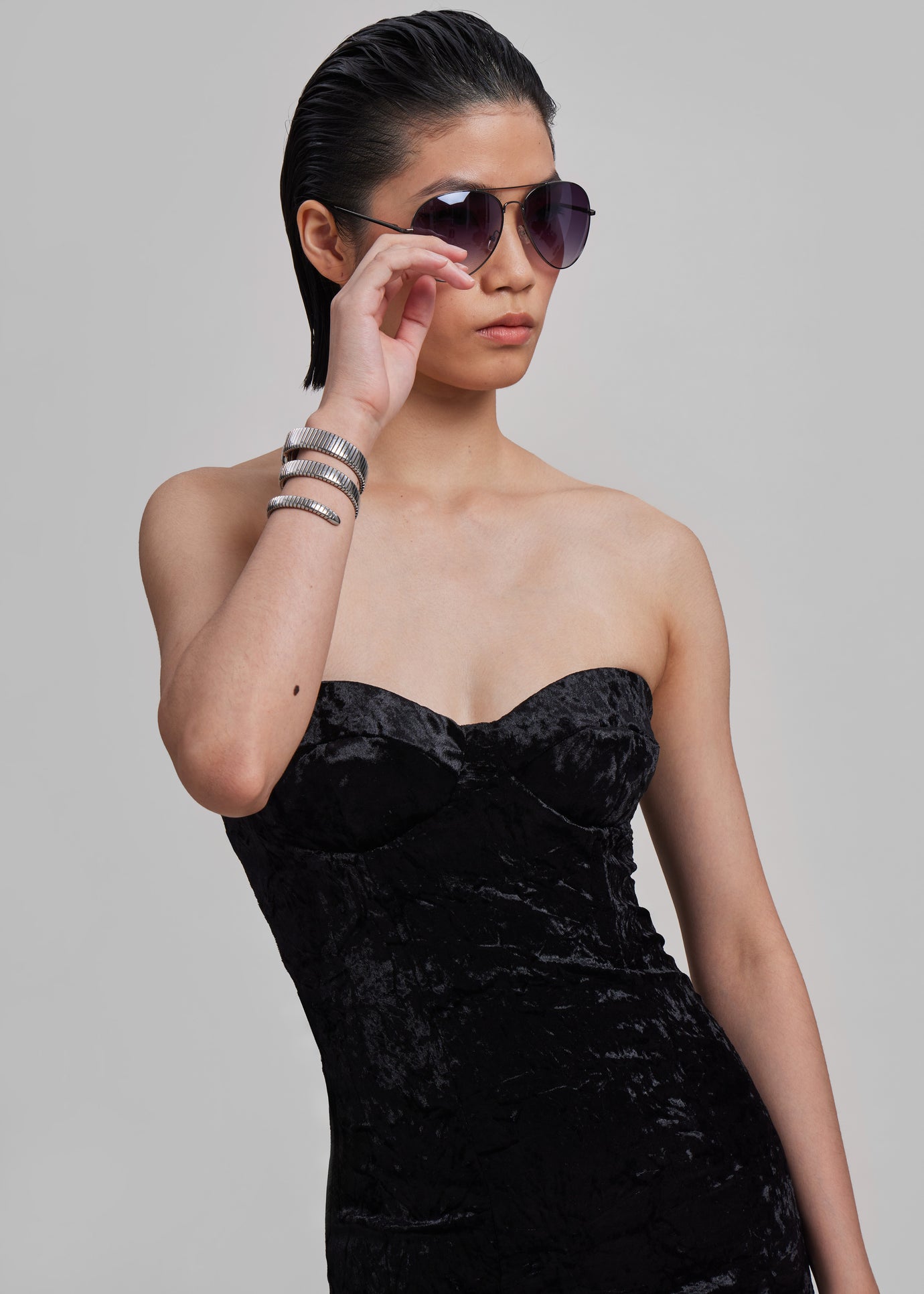 Title: Unveiling the Elegance of Black Tie Outfits: A Visual Tour of Womens Black Tie Looks