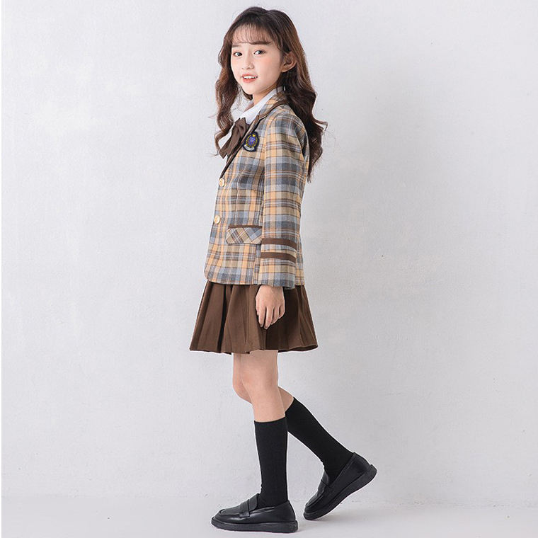 Student Tie Styles for Girls