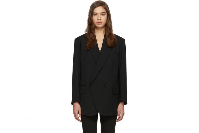  Womens Suit Styles with Tie: A Fashion Perspective