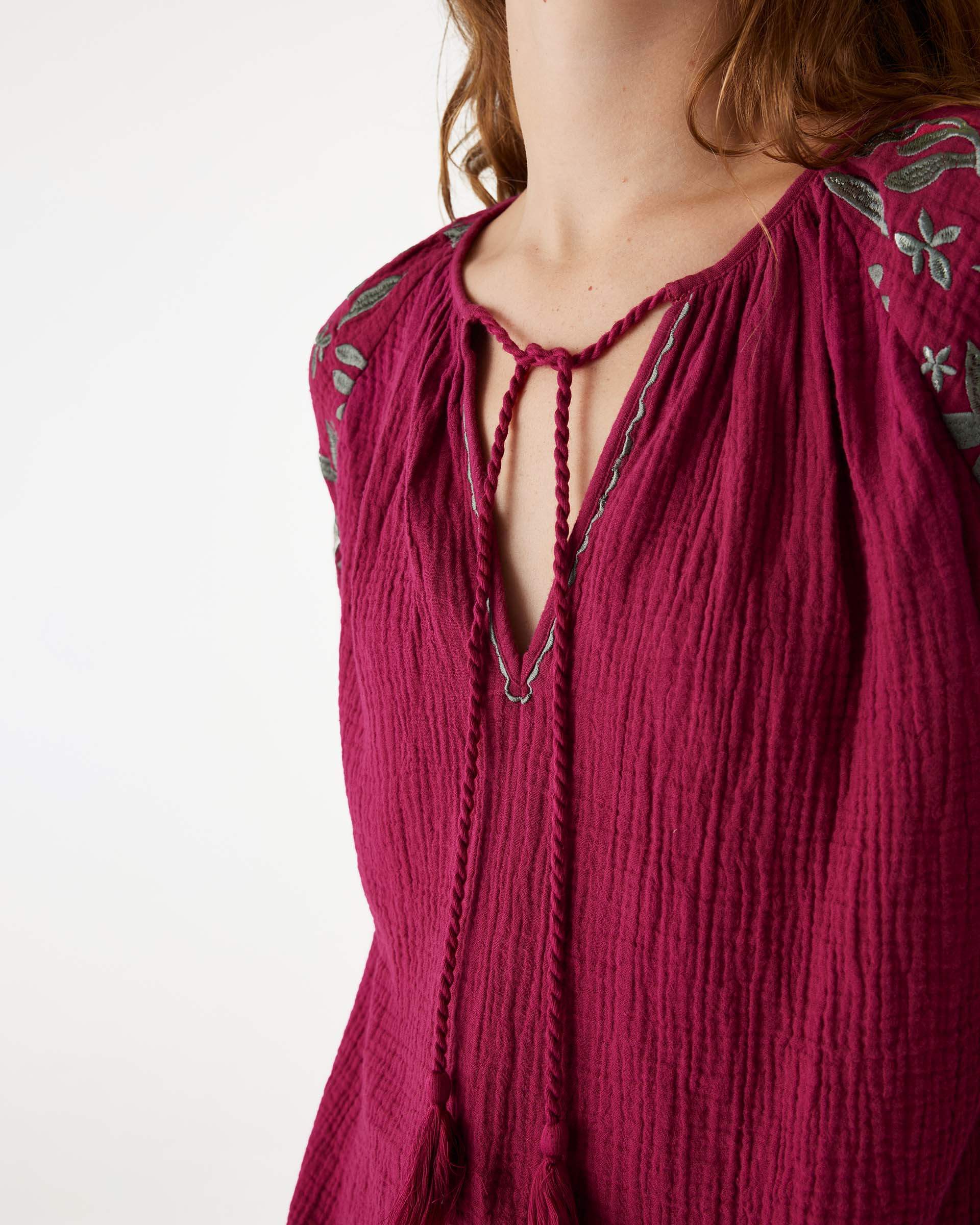 Easy-to-Tie Neckties for Women