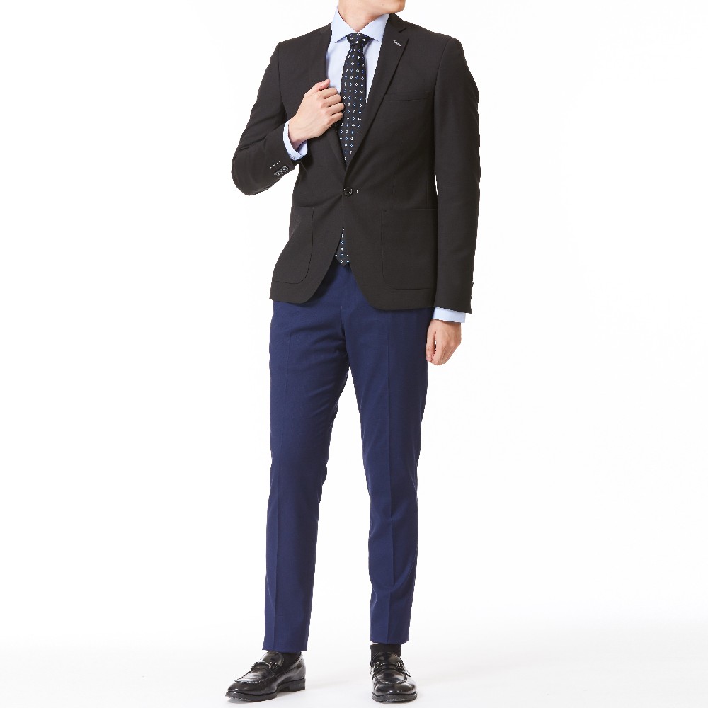 Title: A Visual Journey Through the Charm of a Young Shandong Man donning a Suit and Tie