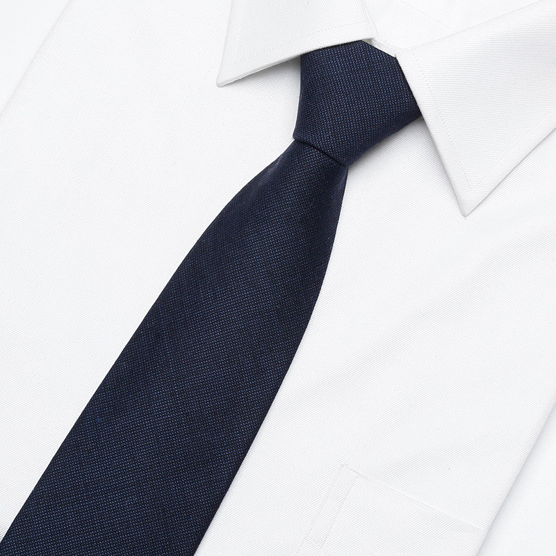 The Price of a Brand Name: The Case of Brand领带