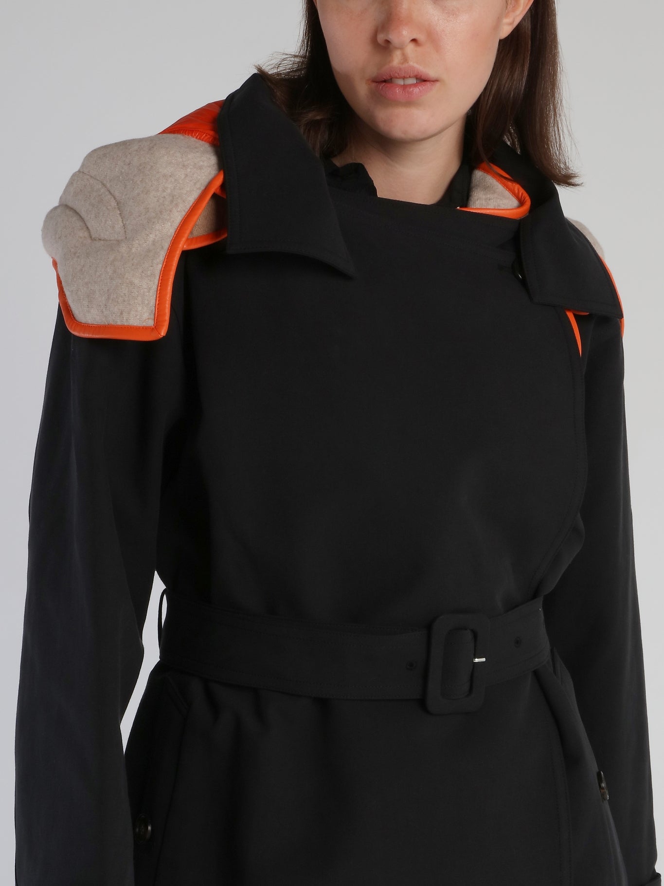 Black Windbreaker Red Tie Fashion: A Guide to Stylish Wardrobe Combinations