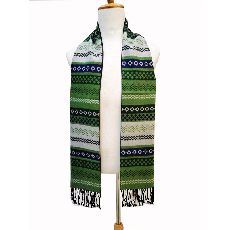 Title: Top 5 Clothing Scarf Rack Brands for Your Wardrobe