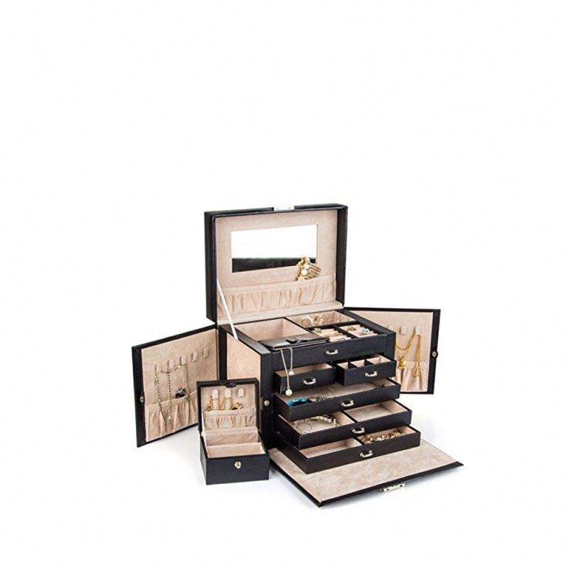 Brand Tie Gift Boxes: An Elegant and Practical Choice for Any Occasion