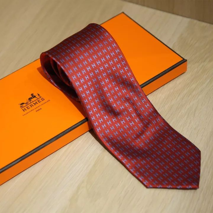 Understated Tie Brands: A低调的领带品牌，一种隐蔽的时尚力量