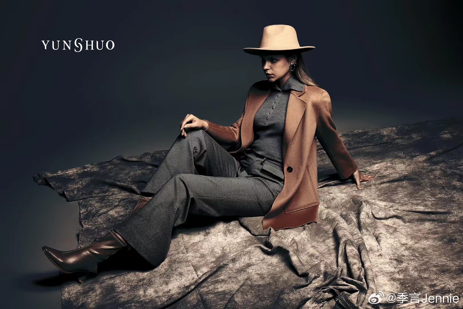 Title: Zhou Ziyus Impressive Suit and Tie Look in a Video