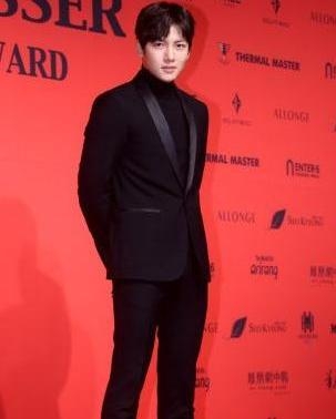 Title: Exploring the Best Korean Fashion Brand for Mens Suits and Ties: A Guide to Top Korean Star-Studded Clothing Brands