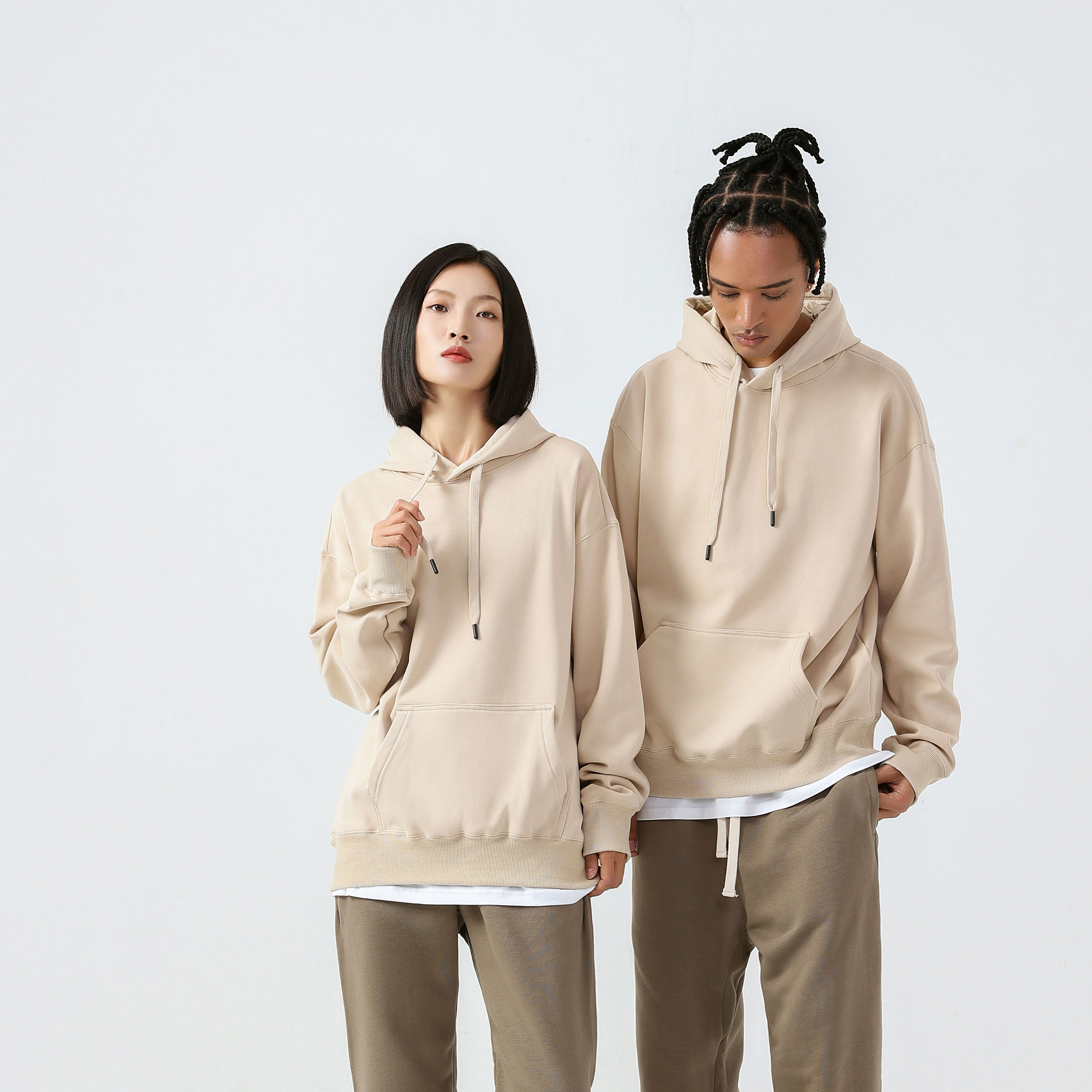 Title: Exploring Affordable and Trendy JK卫衣 with Tie Brands for a Fashion-Forward Wardrobe
