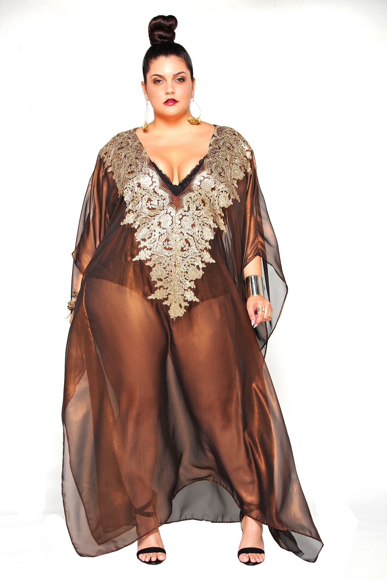 Title: The Power of Fashion: How a Tie-Dress Empowered a Plus-Size Girl