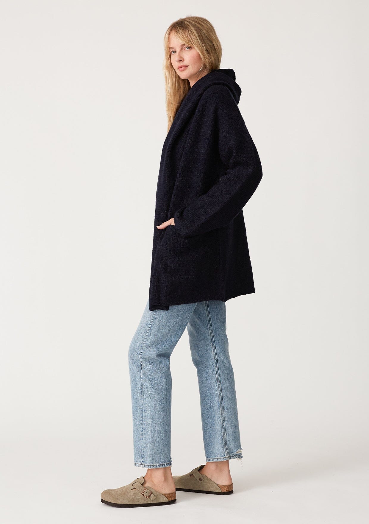 Title: Revitalizing Your Style: The Age-Defying Charm of Navy Collar Sweater with Tie