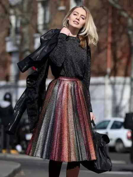 Title: Steadfastness in Fashion: The Redefining of the Western Suit
