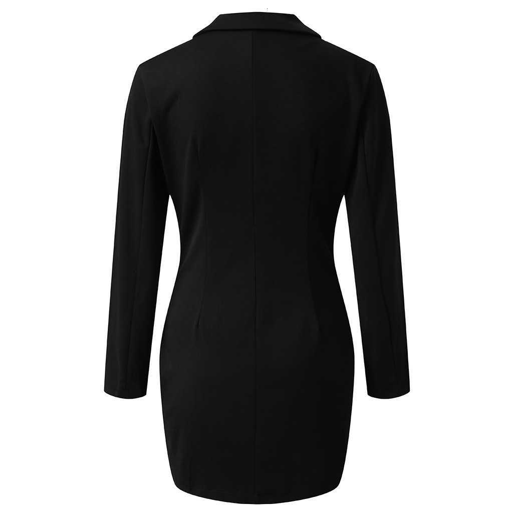 Title: Understanding the Symbolism Behind Suits Paired with Black Ties