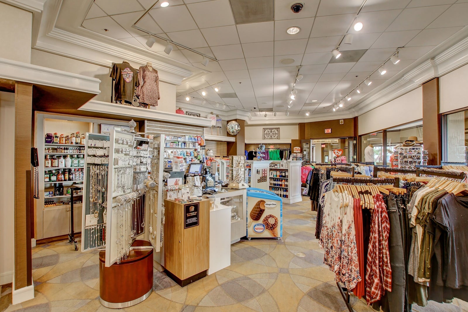Exploring Luqiao: A Guide to the Best Tie Stores for Your Stylish Needs