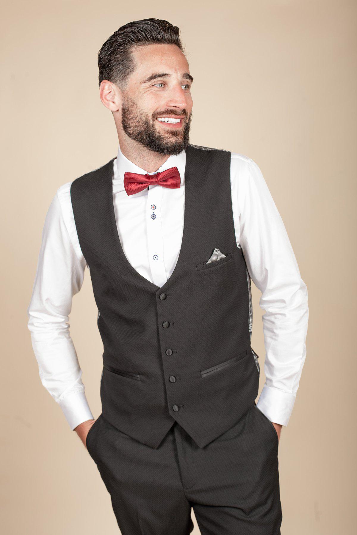 Title: The Phenomenon of Mendonating Tuxedos and Ties for Wedding Ceremonies: A Gender-Bending Trend