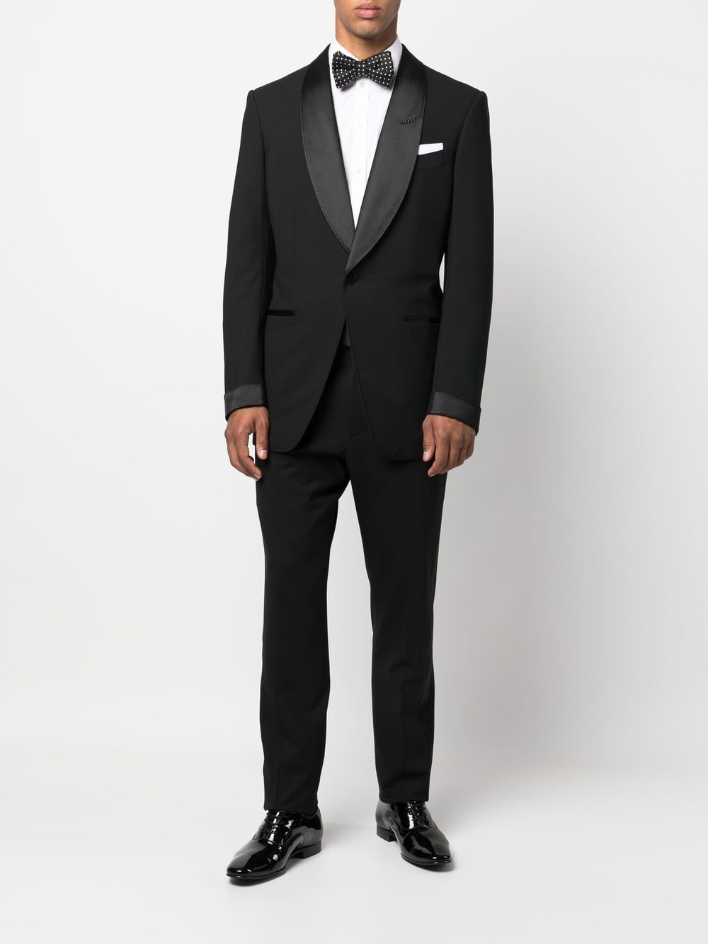 Title: The Unseen Taboos of Mens Suit and Tie Dressing