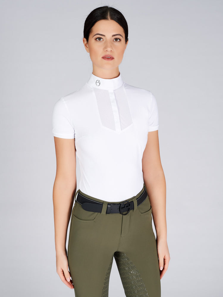 Title: Maximizing Professionalism: A Guide to the Perfect Shirt and Tie for Women