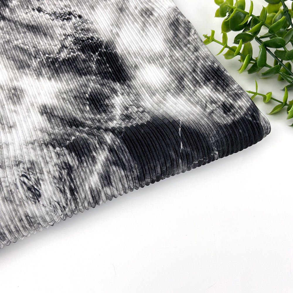 Title: The Elegance of a Roll-up Cloud Pattern Tie