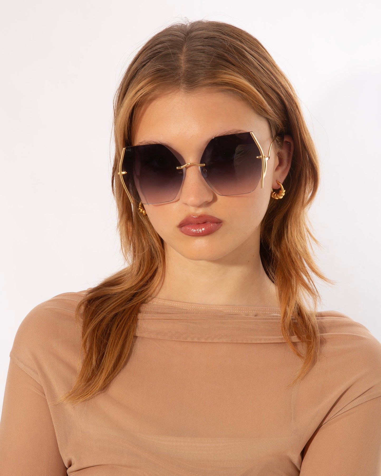 The Unique Fashion Sense of the Glasses-Tie Girl