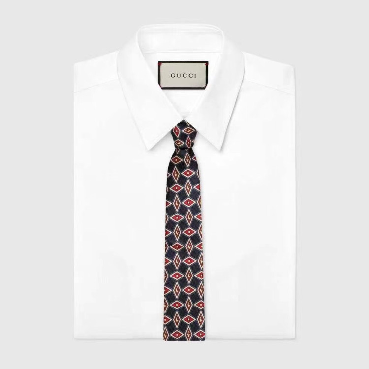 Gucci男童领带，时尚与功能的完美结合