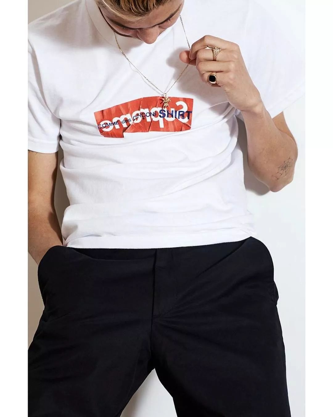 Vtm Tie-Shirt: A Fashion Statement that Defines the Classics