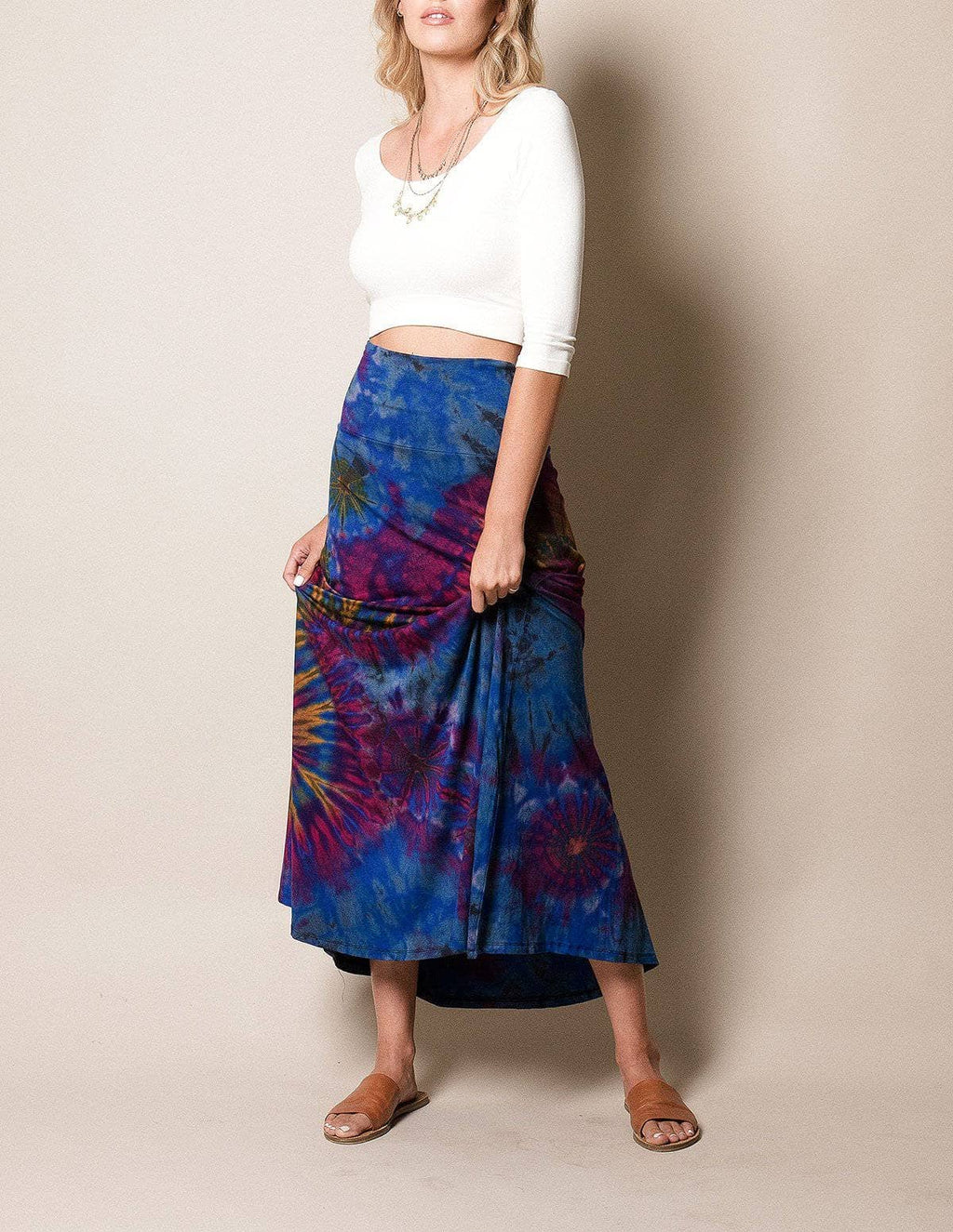 Title: The Elegance of Tie-Dye Fashion Skirts