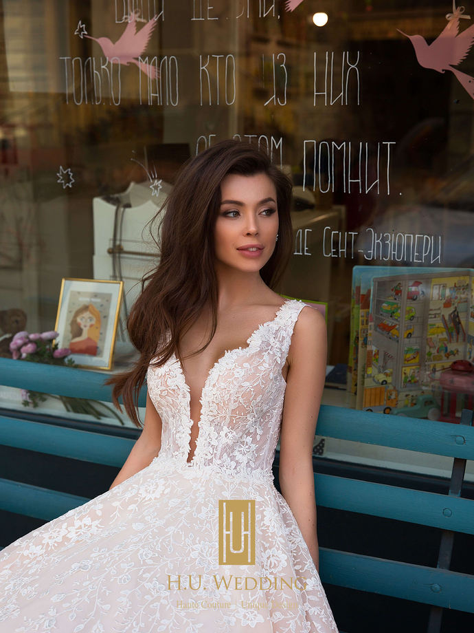 Title: Top Female Luxury Tie Brands Recommended on Zhihu - A Ultimate Guide for the Fashionable Ladies