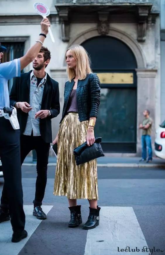 Title: Affordably Chic Ties and Shirt Collars for a Stunning Wardrobe
