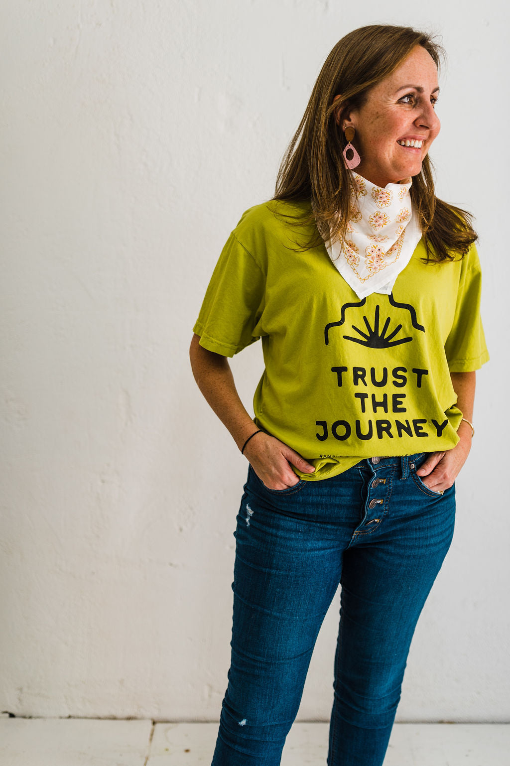 Title: A Guide to Unconventional Tie Brands and T-Shirts for Women