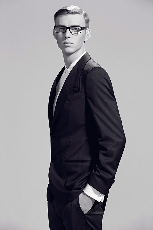 Title: Hong Kong Mens Tie Brands Overview
