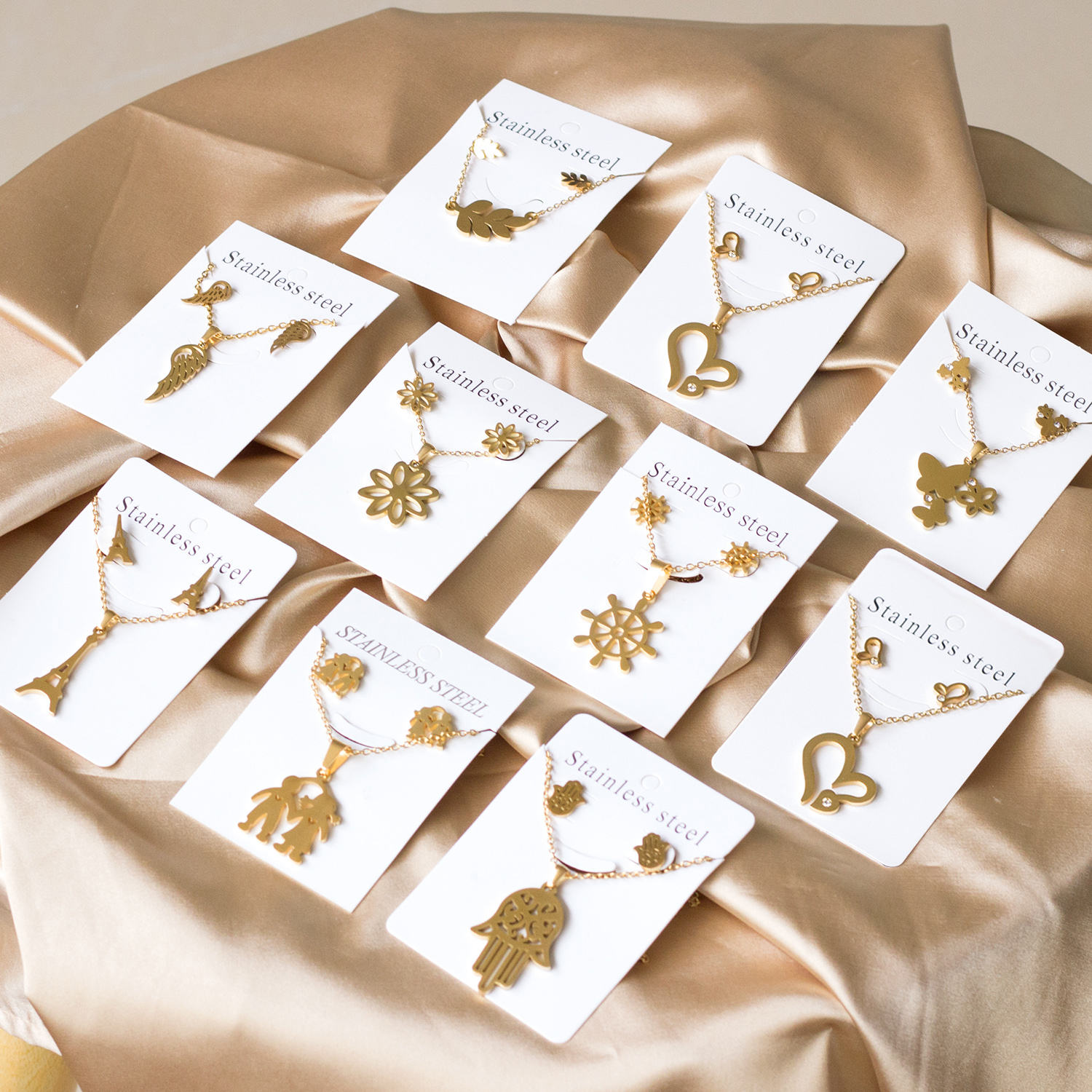 The Best Brands for Womens Tie Decorations