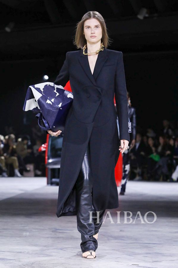 Title: Young Fashion Brands Offering Quality Ties for Men