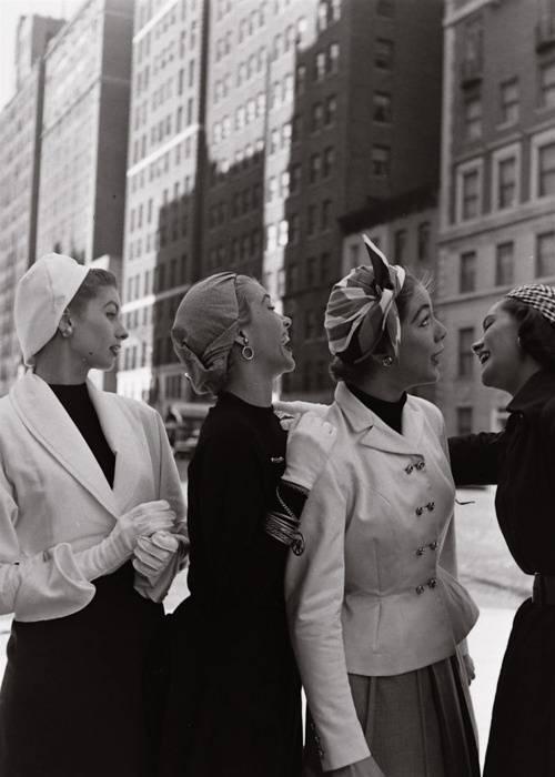 Title: Lady’s Guide to the Best Lace Tie Brands