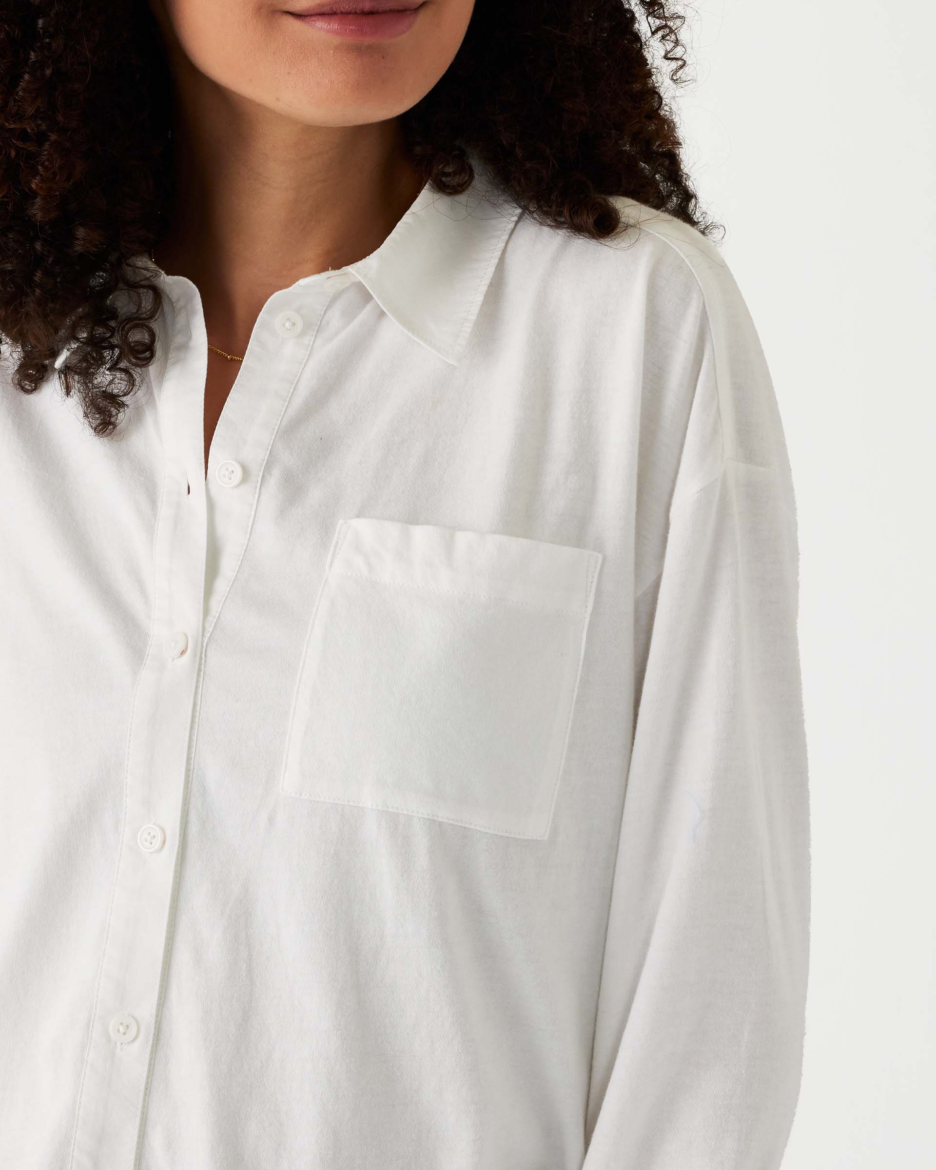 English Title: The Allure of a White Shirt with a Tie for Women