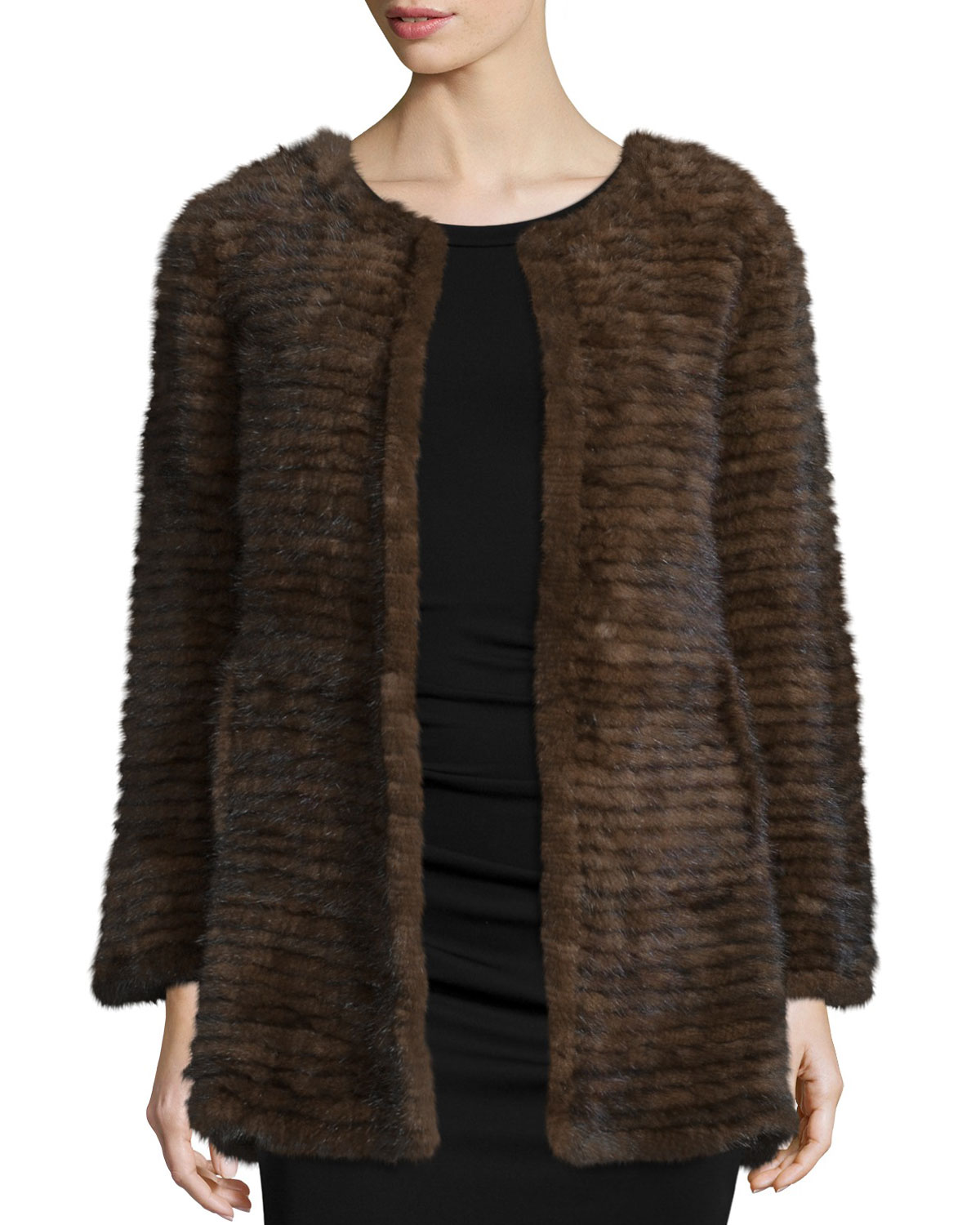 Title: Collar and Tie Styles with Mink Fur