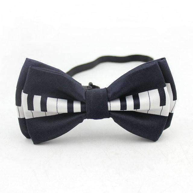 Free Tie & Sash: A Versatile Fashion Accessory