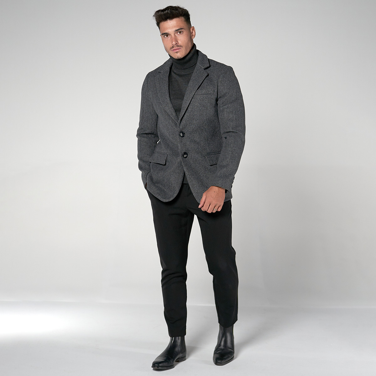 Title: The Unique Charm of Grey Suit with Tie Brands