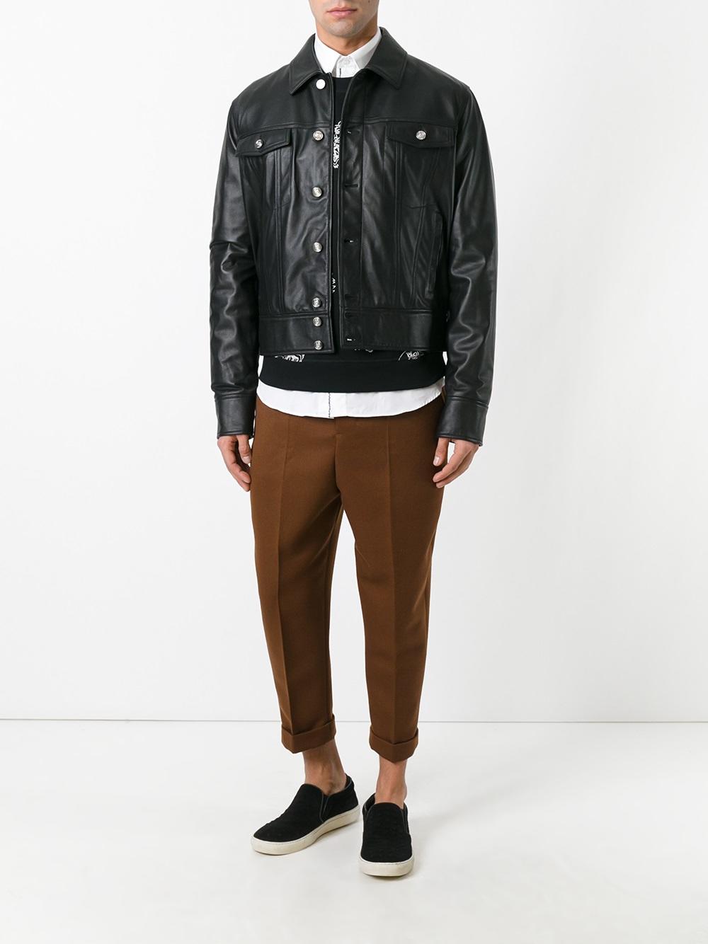 Title: Brands of Jackets with Collars and Ties