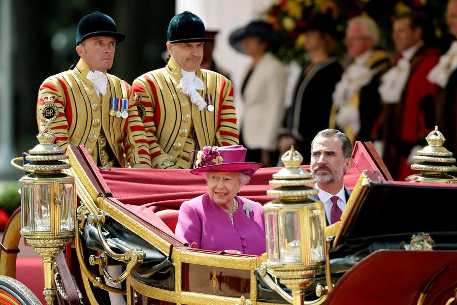Title: The Emperors Tie: A Tale of Royal Fashion
